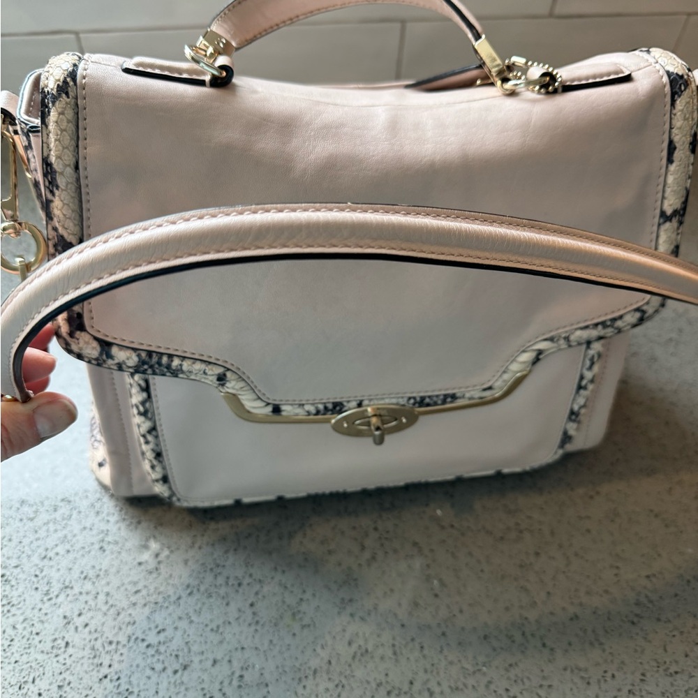 Coach Madison w/Python Light Pearl Pink - Picture 11 of 12
